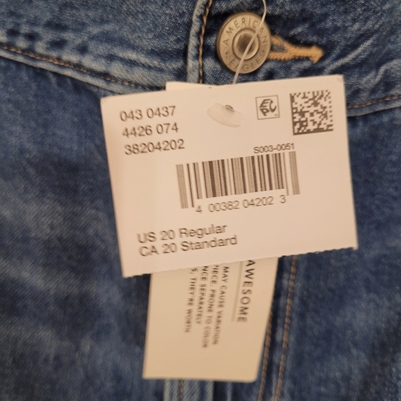 NWT American Eagle Low-Rise baggy flare jeans size 20 regular - Picture 8 of 16